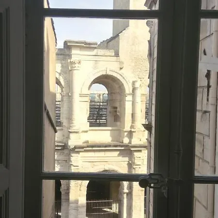 Palais De Luppe, D'hotes * Arles